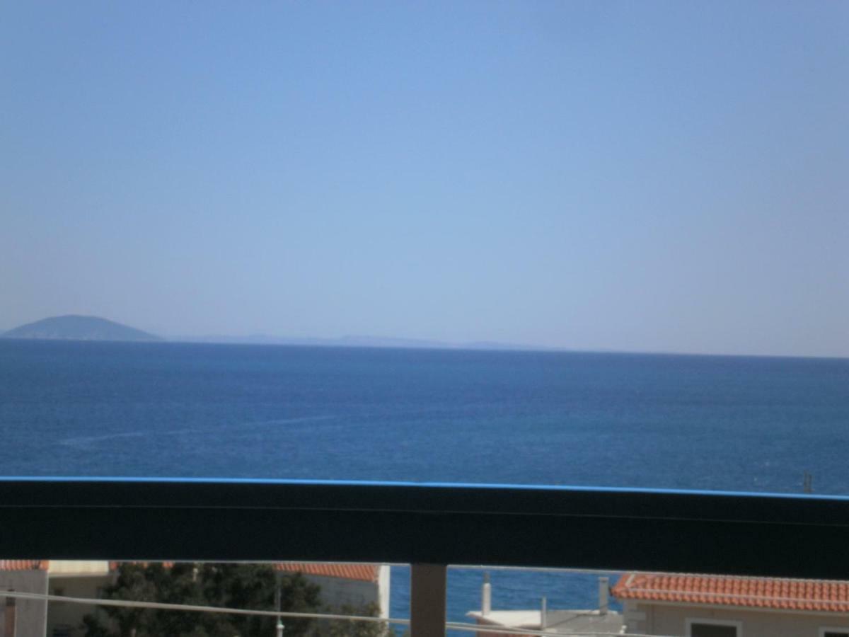Seaview Self Catering Apartment - Helen No 1 Ксиропигадо Экстерьер фото